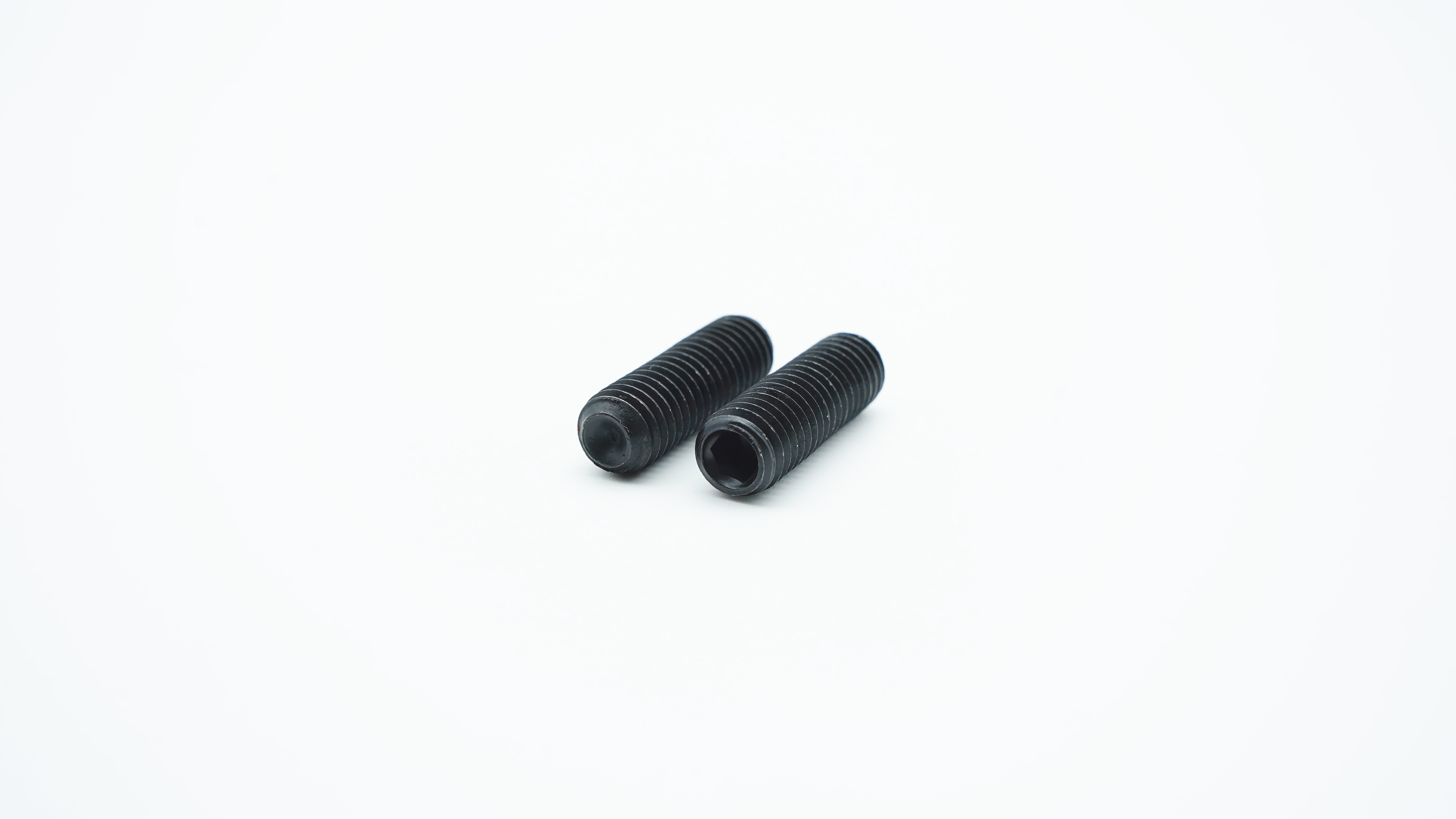 Black Oxide Hex Socket Set Screws with Cup Point
