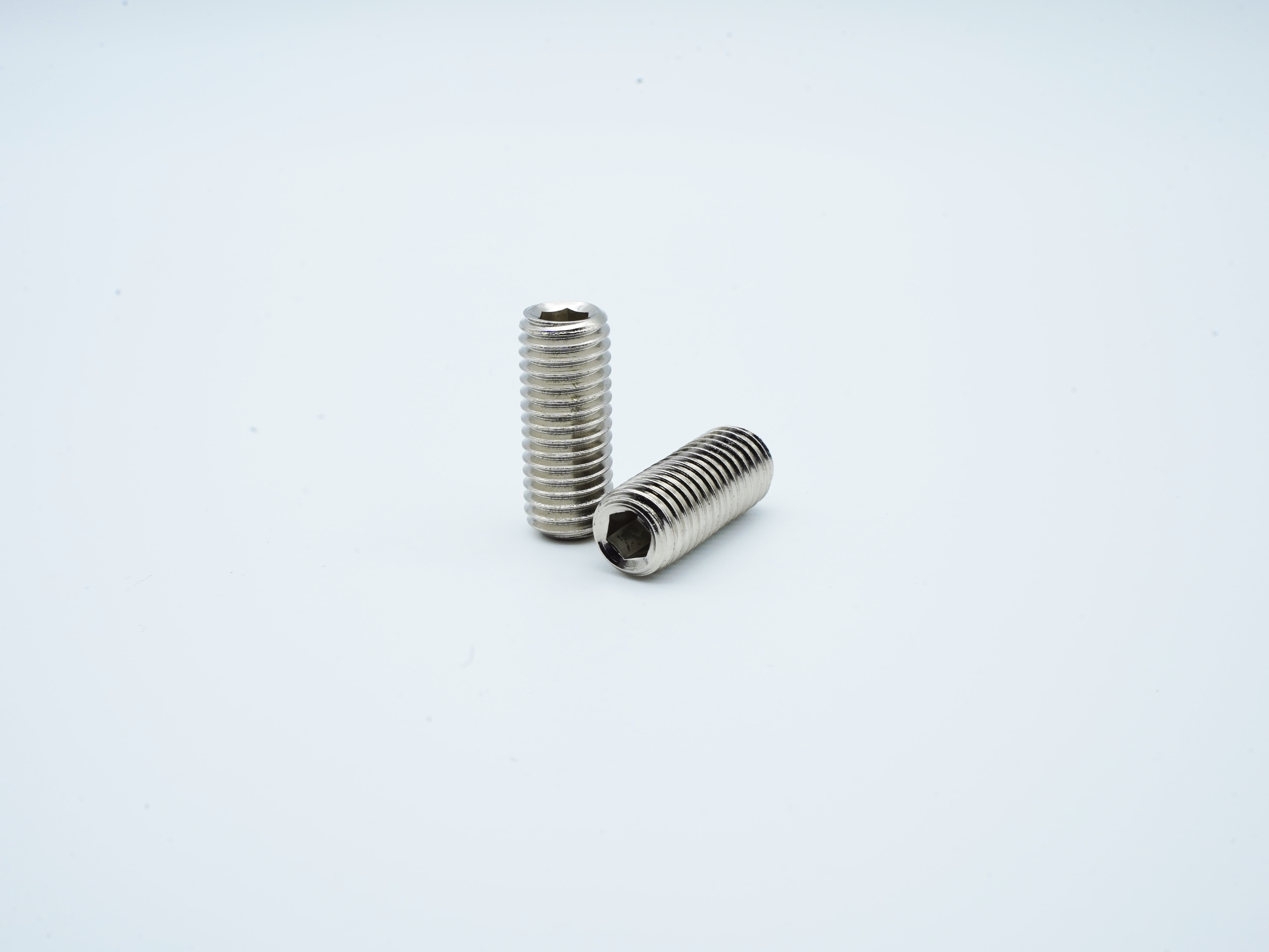 Nickel-plated Hex Socket Set Screws with Cup Point